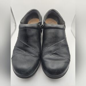 👟 Clarks Black Leather Comfort Wedge Shoes | Women’s 7.5 | Work & Walking Shoes
